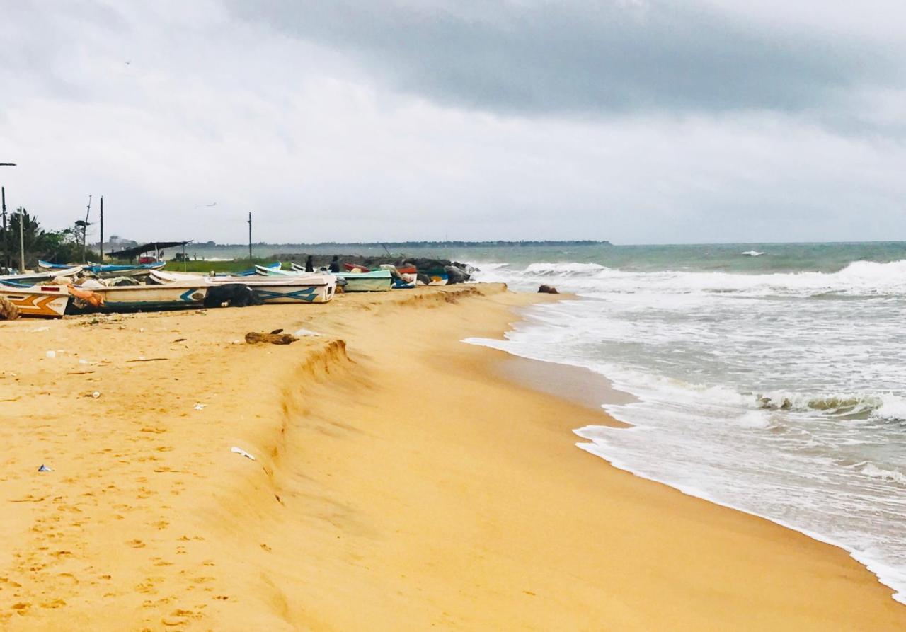 Sea Beach Resort Negombo Dış mekan fotoğraf